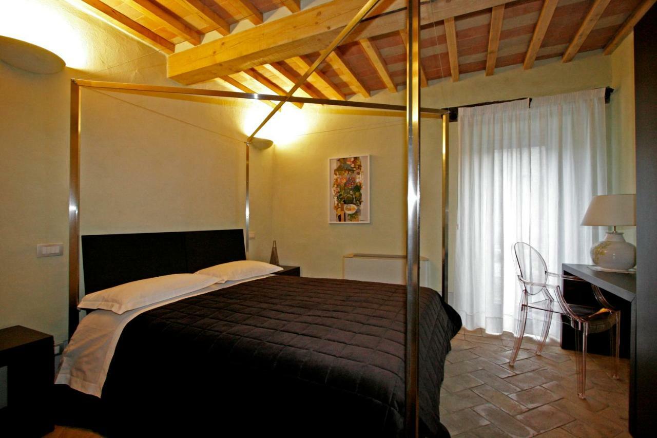 La Locanda Del Vino Nobile B&B Montepulciano Bagian luar foto